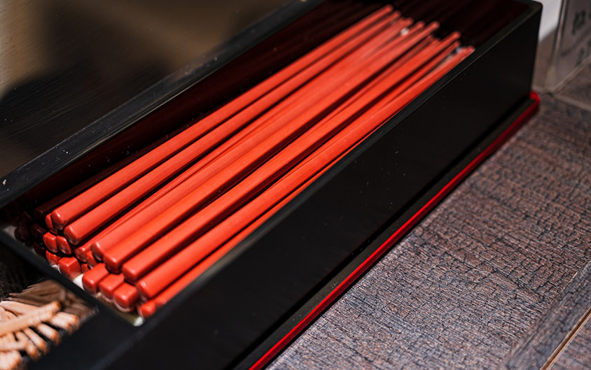 まったくエコではないエコ箸